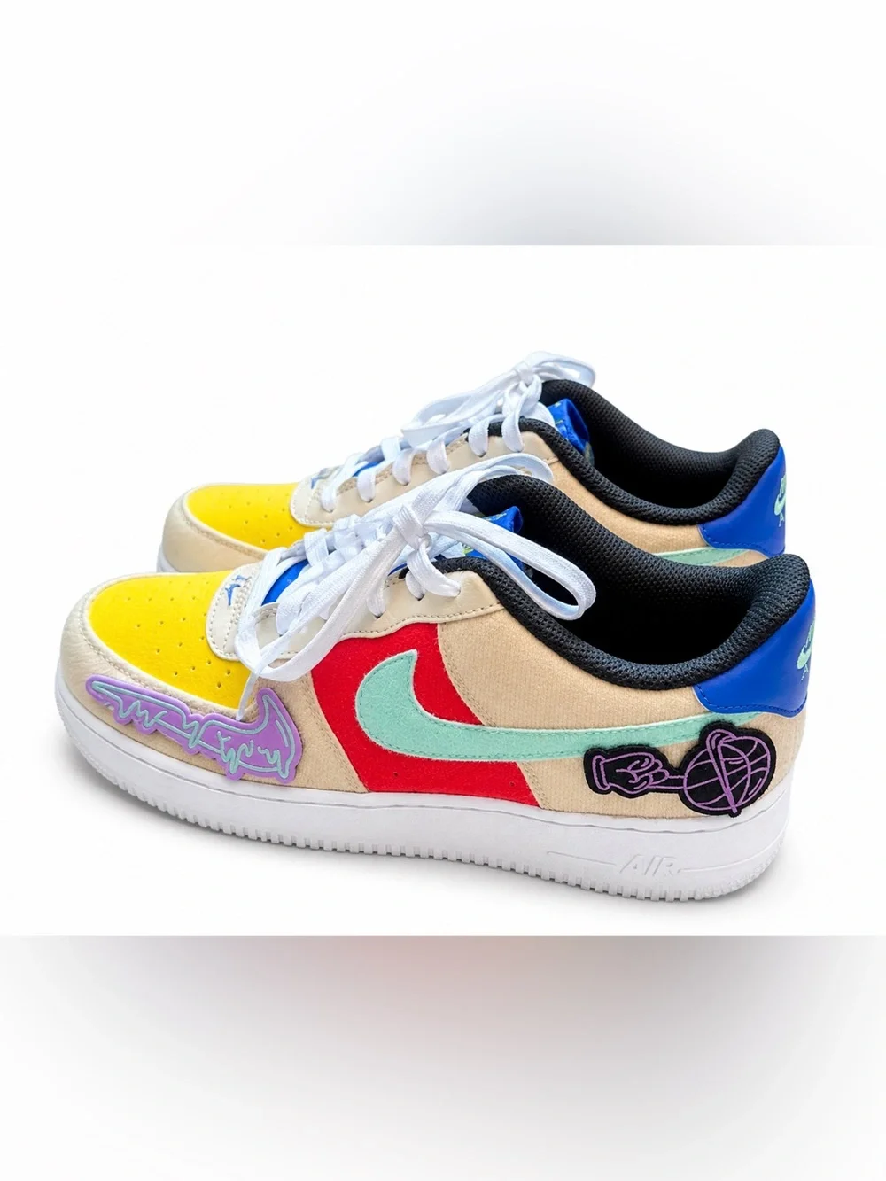 Nike Air Force 1 Low GS 7Y Women 8.5 FN7818-100 Multicolor Patch Decal Sneakers